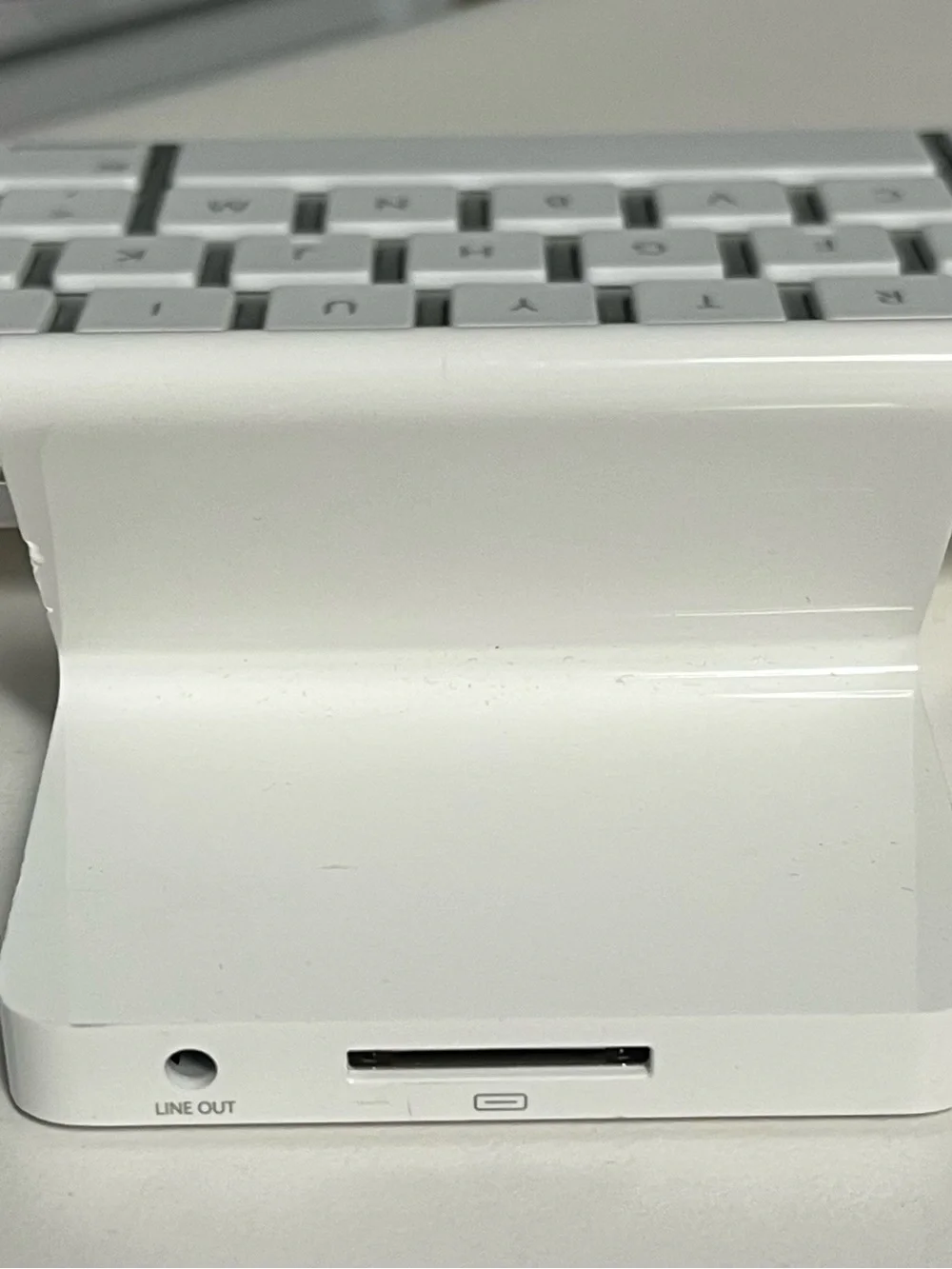 Apple keyboard dock A1359 - iPad/phone